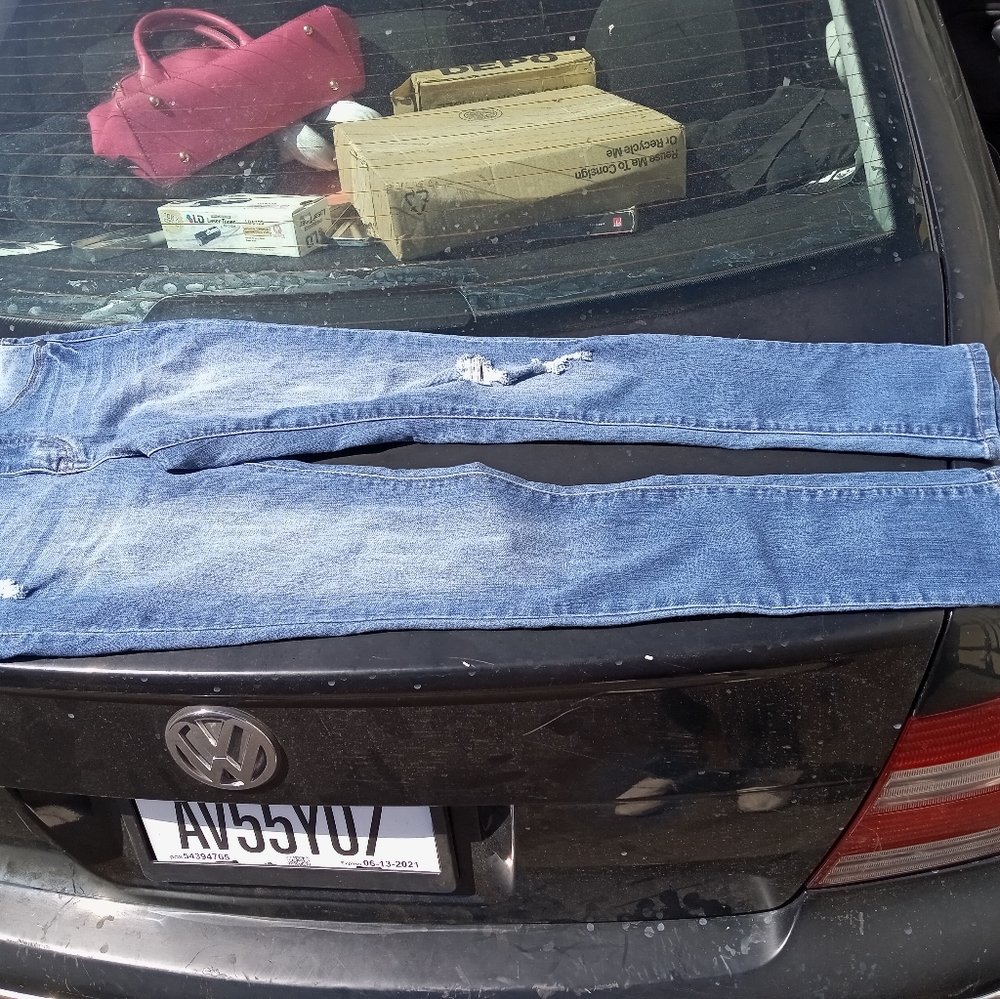 Serpentine jeans size 10